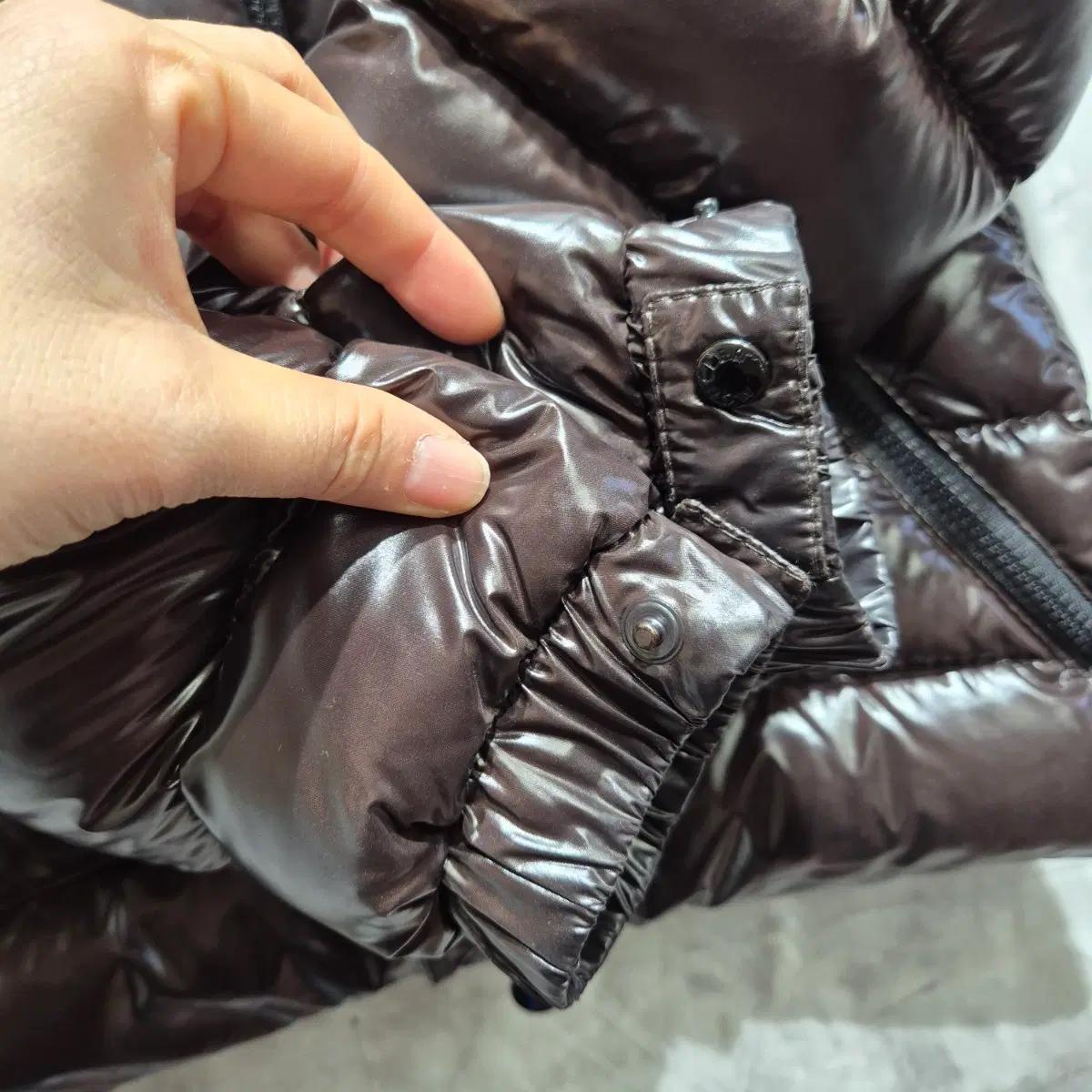 몽클레어 다운 브라운 매장 정품 12