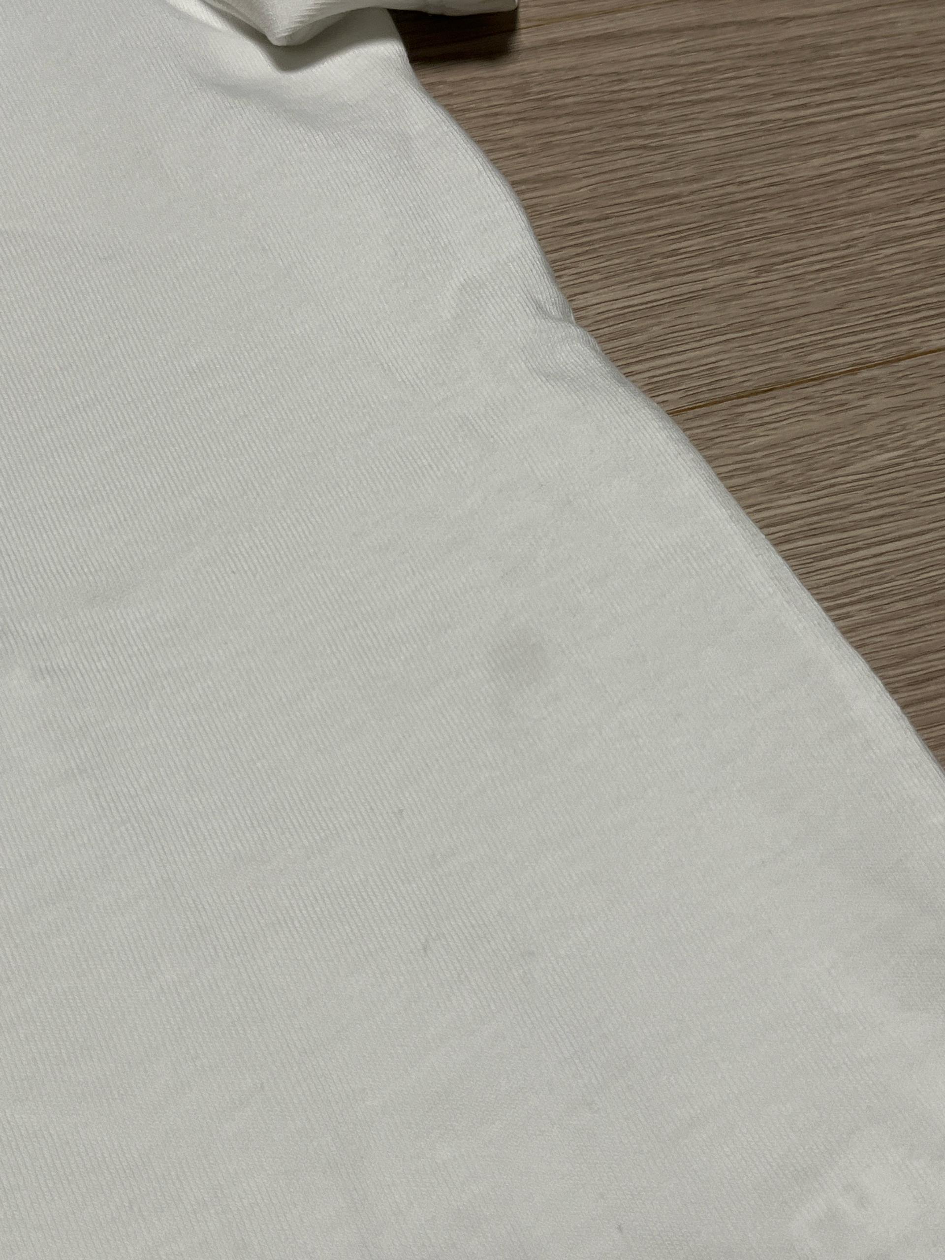 A.P.C. 로고 자수 반팔 티셔츠 화이트 8