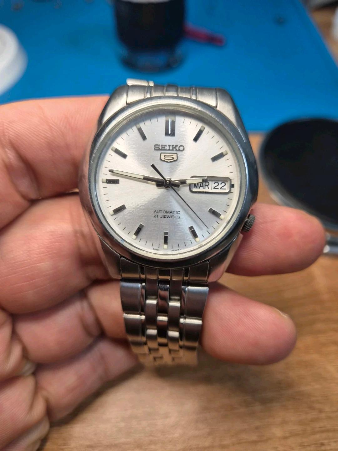 세이코5 오토매틱 실버 메탈 시계 37.2mm 2