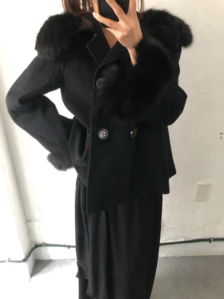 Sportmax 스포츠막스 블랙 퍼 카라 더블 코트 3