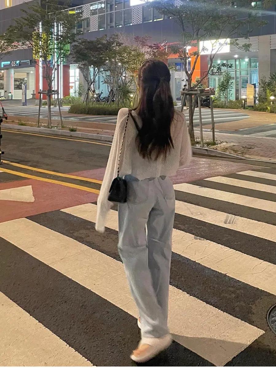 [미개봉 새상품]모디핏 투버튼 와이드팬츠 연청 3