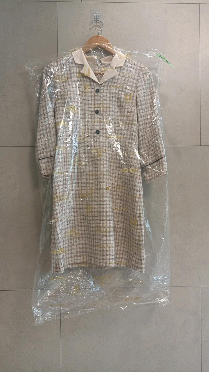 로엠 체크 트위드 칼라 원피스 아이보리 5
