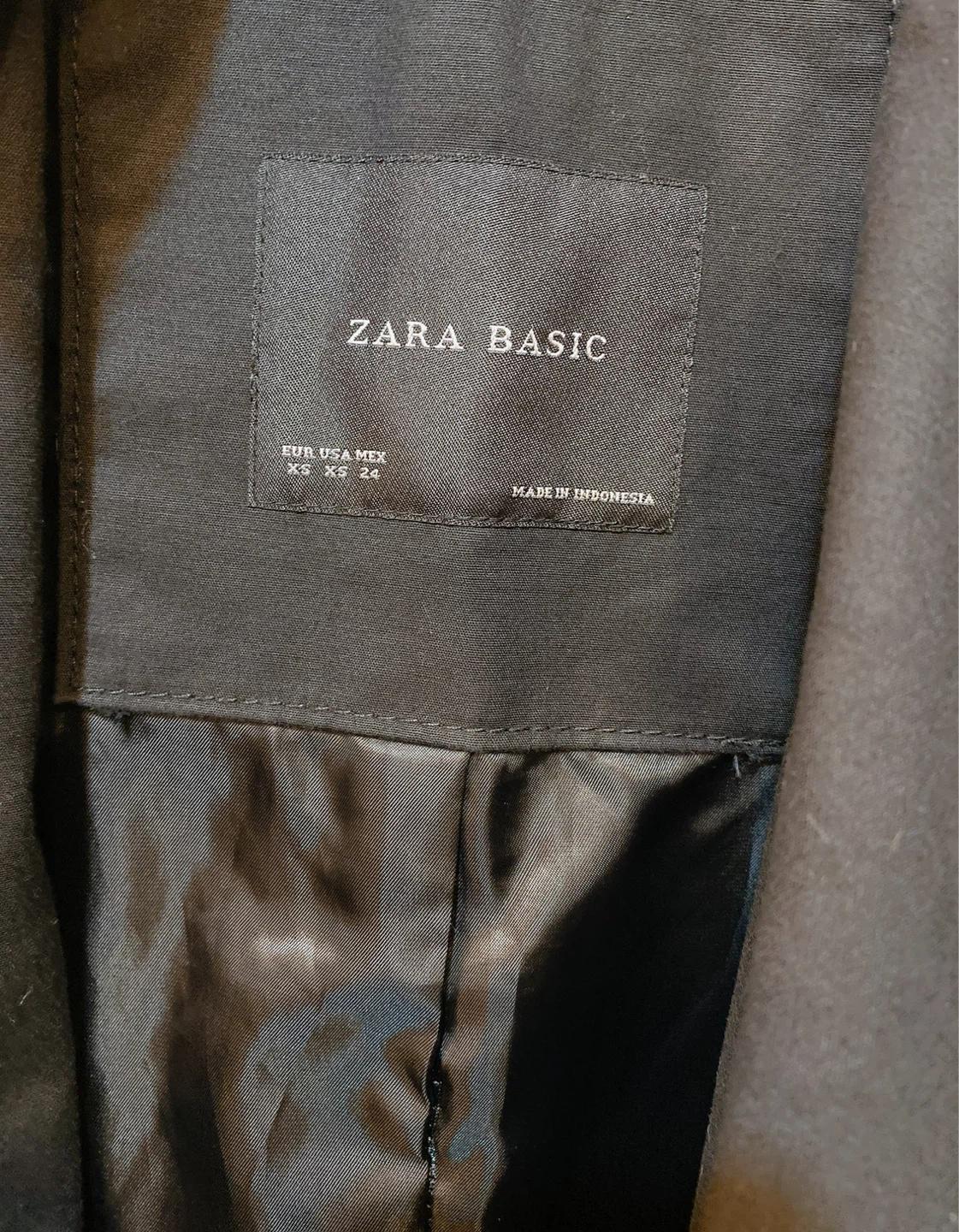새제품 ZARA 블랙 미드 트렌치 코트 11