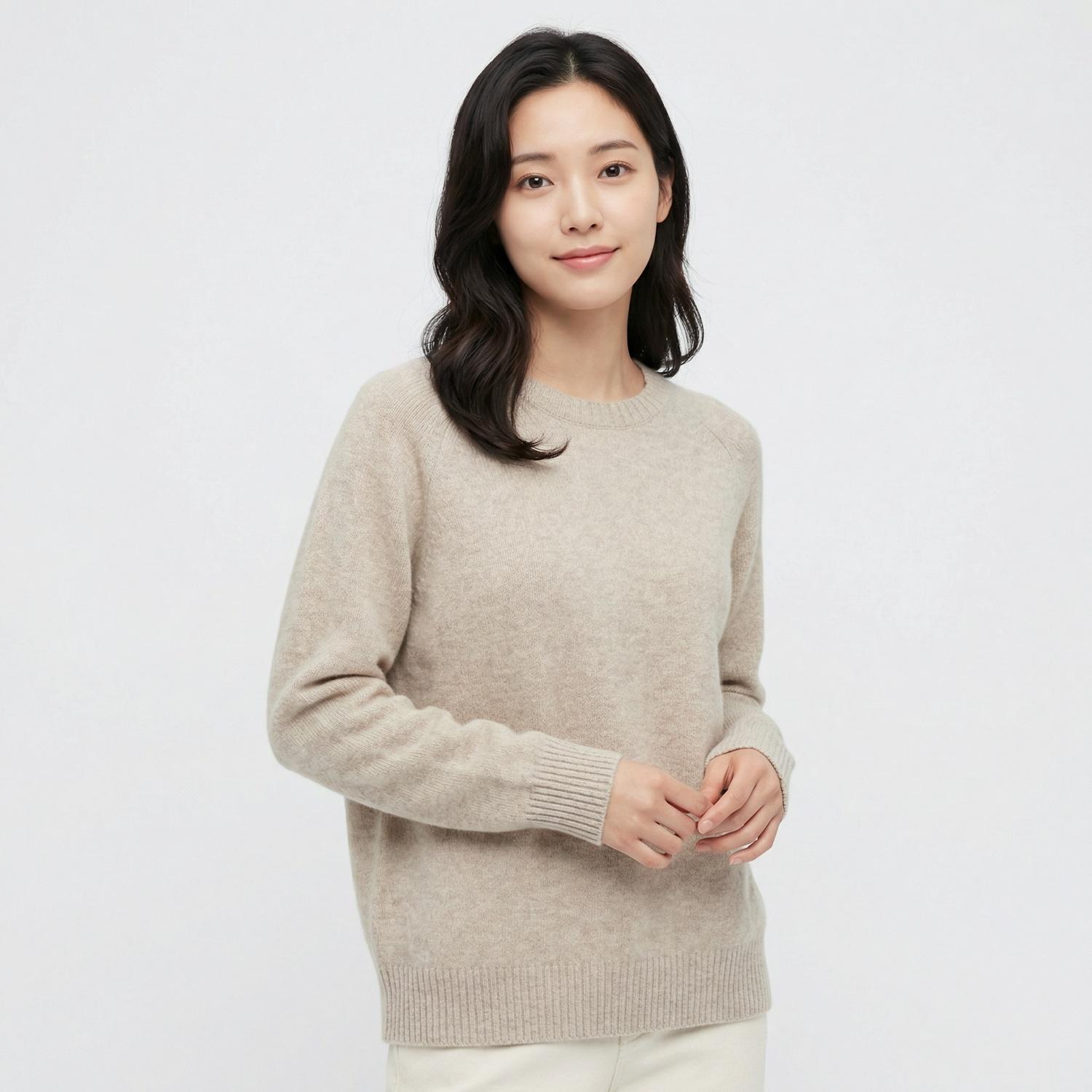 유니클로 라운드니트 1