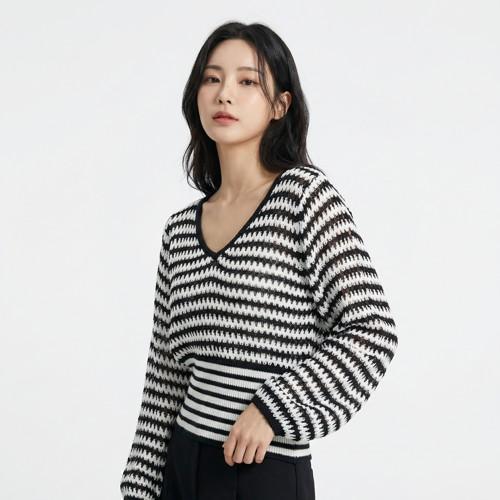 에고이스트 브이넥니트