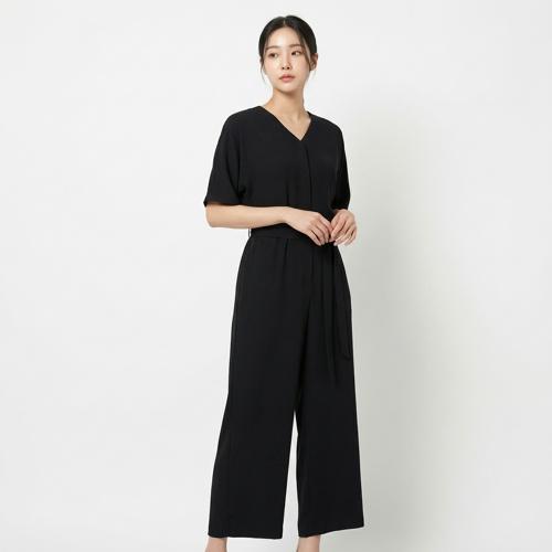 닐바이피 점프수트
