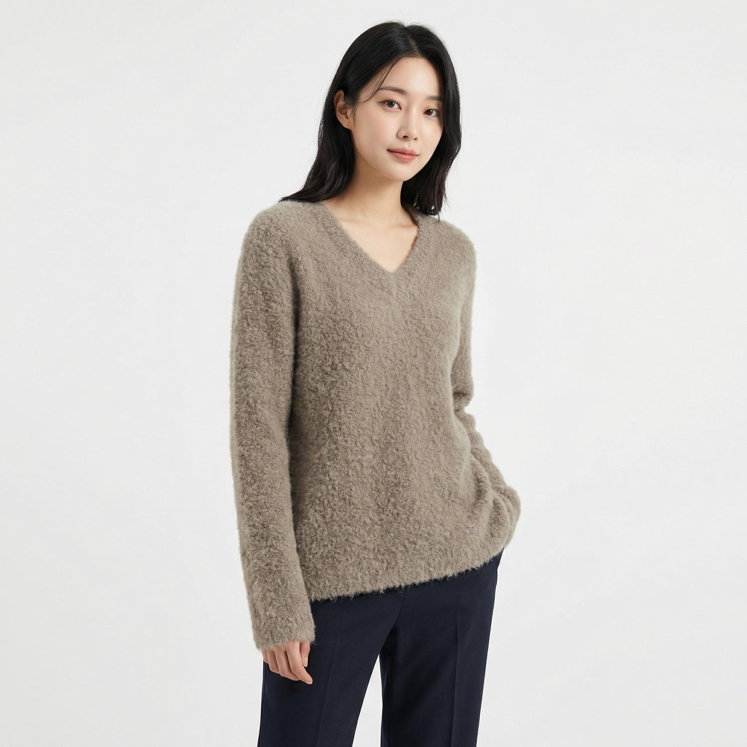 얼바닉30 브이넥니트 1
