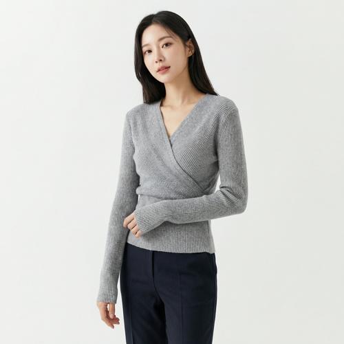 아워코모스 브이넥니트