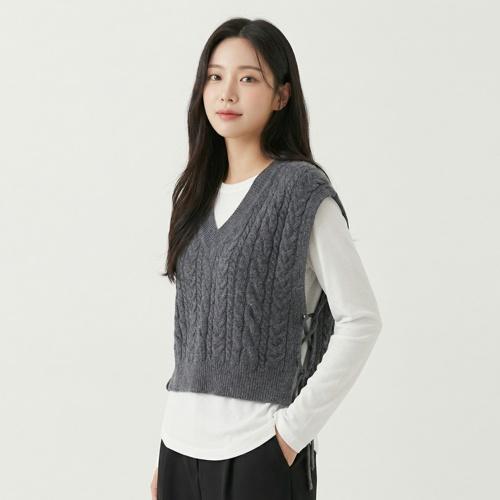시스티나 니트조끼