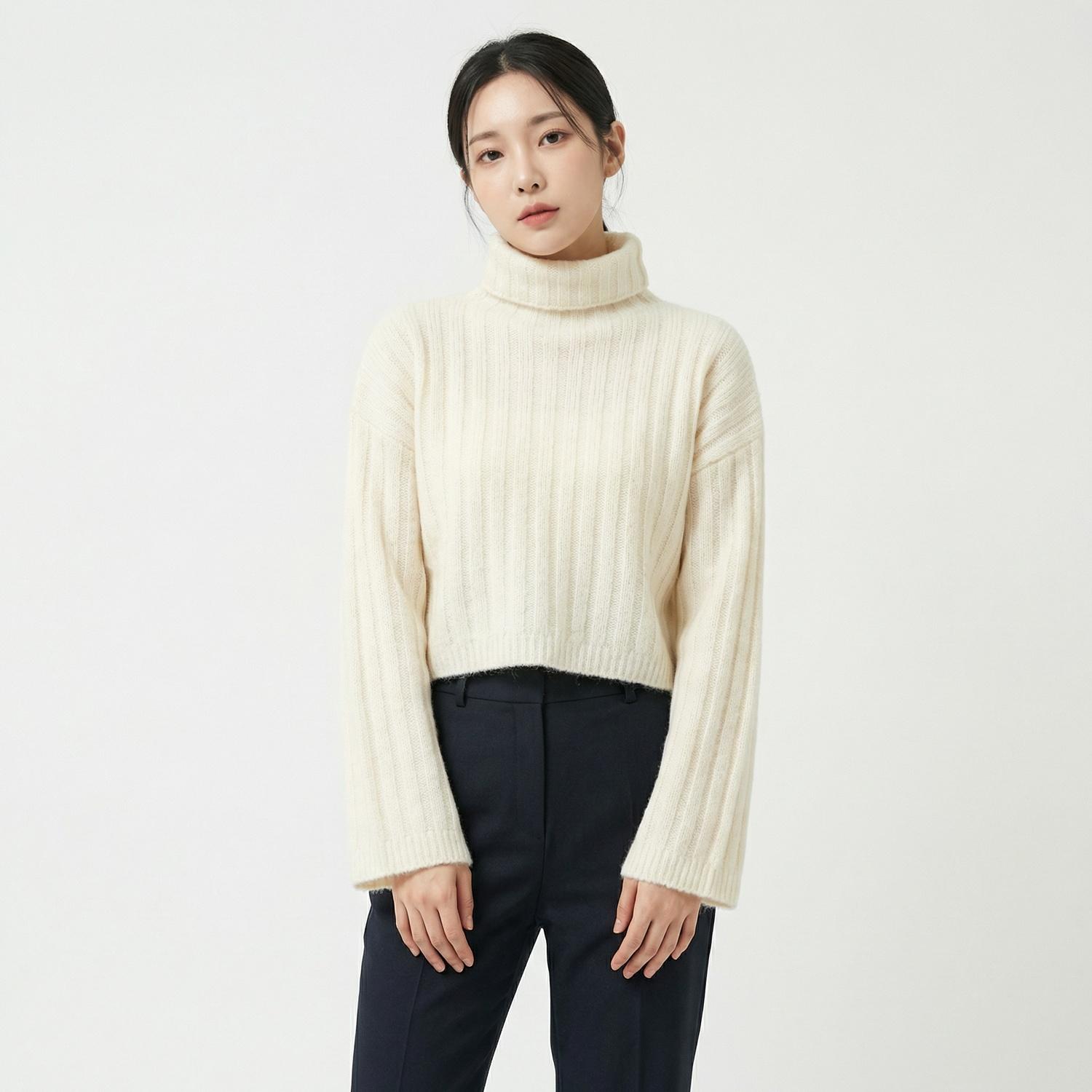 아무르무아르 폴라니트 1