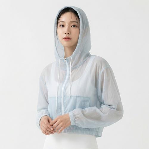아모멘토 바람막이