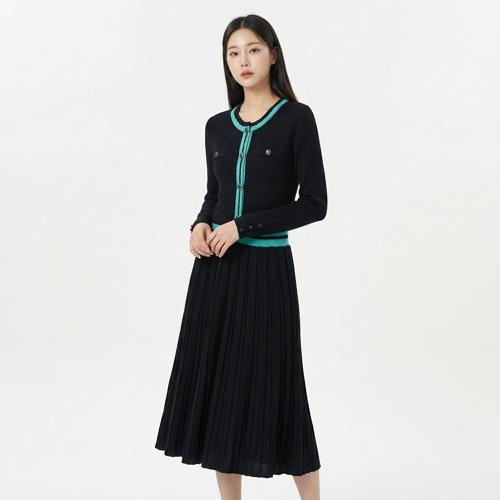 온앤온 미디원피스