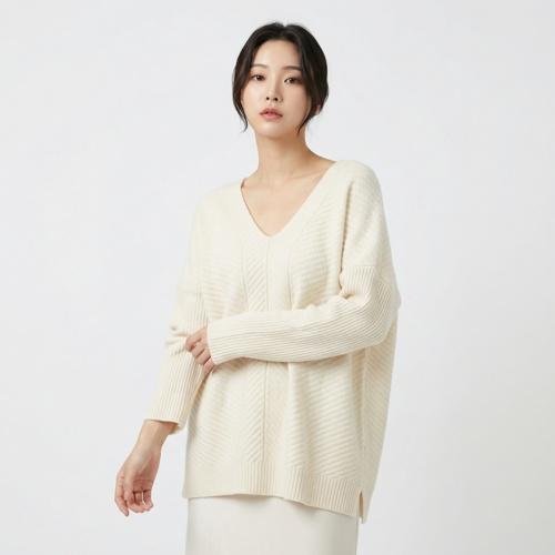 빈스 브이넥니트