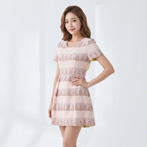 온앤온 미니원피스