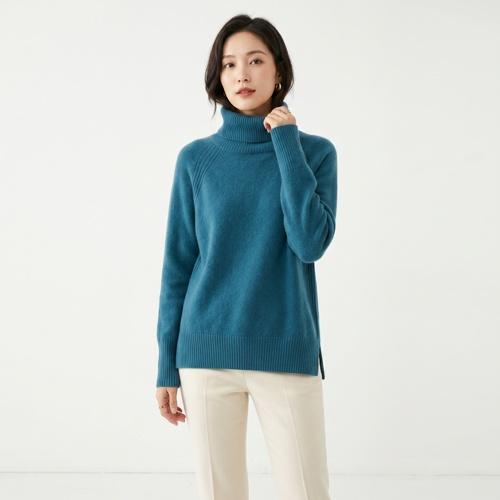 칼 라거펠트 폴라니트
