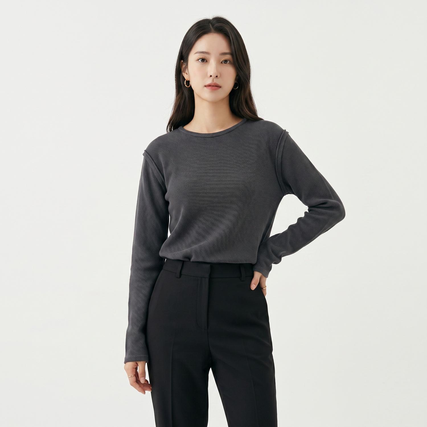 쓰리타임즈 긴팔티셔츠 착용컷