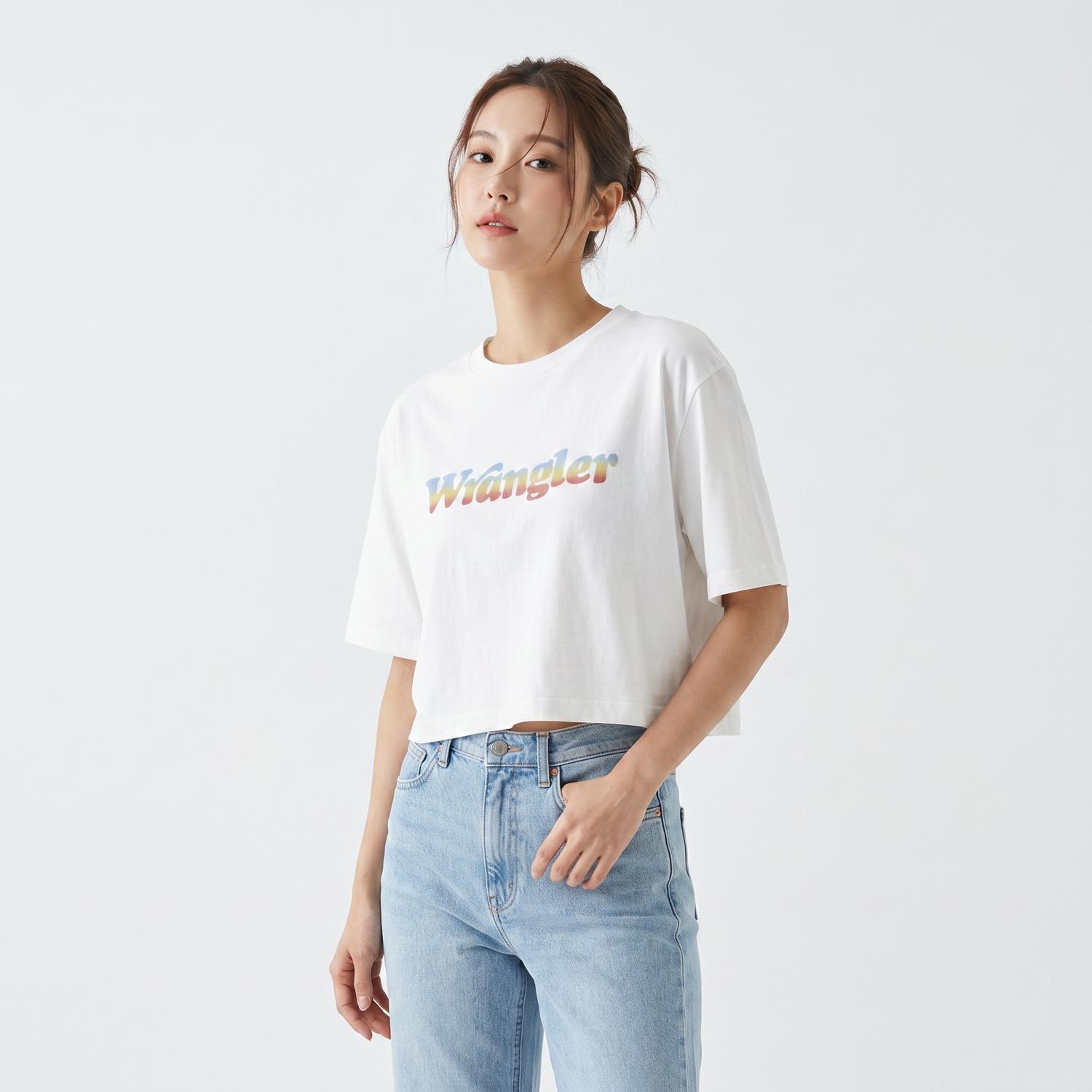 랭글러 반팔티셔츠 착용컷