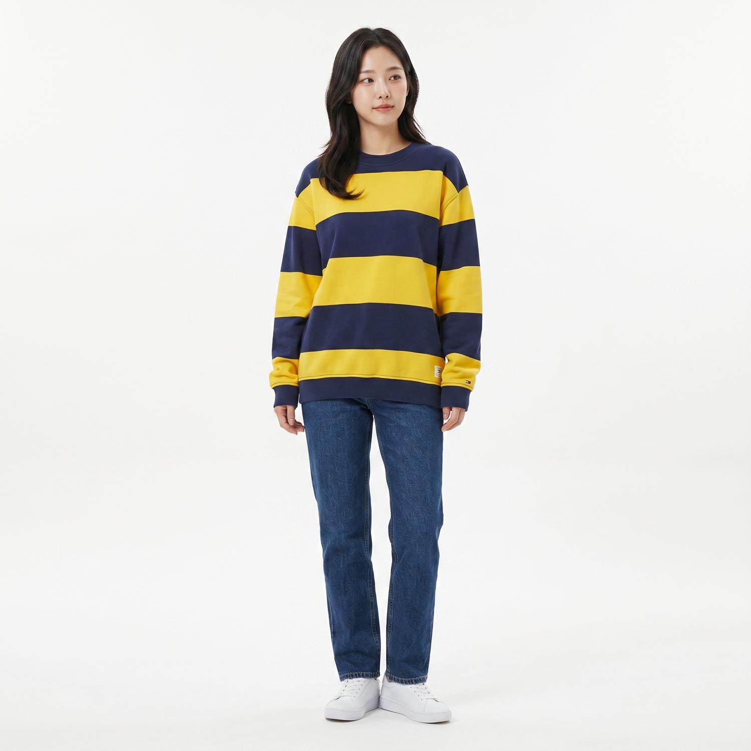 타미 진스 맨투맨티 착용컷
