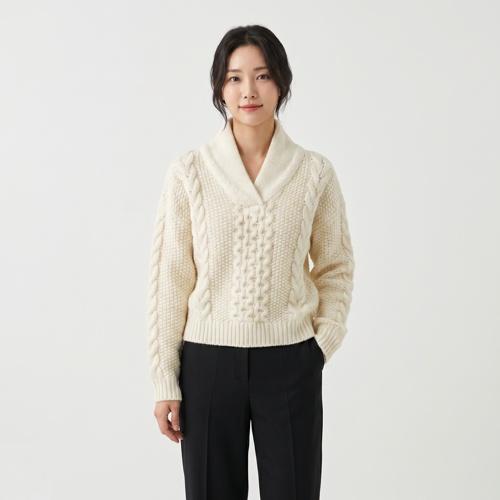 시엔느 브이넥니트