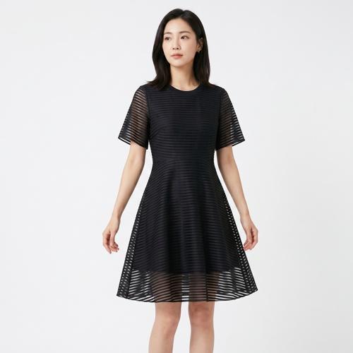 앤아더스토리즈 미디원피스