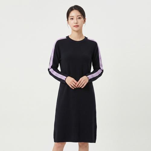 앳코너 미디원피스