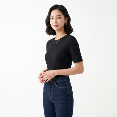 앤아더스토리즈 반팔티셔츠