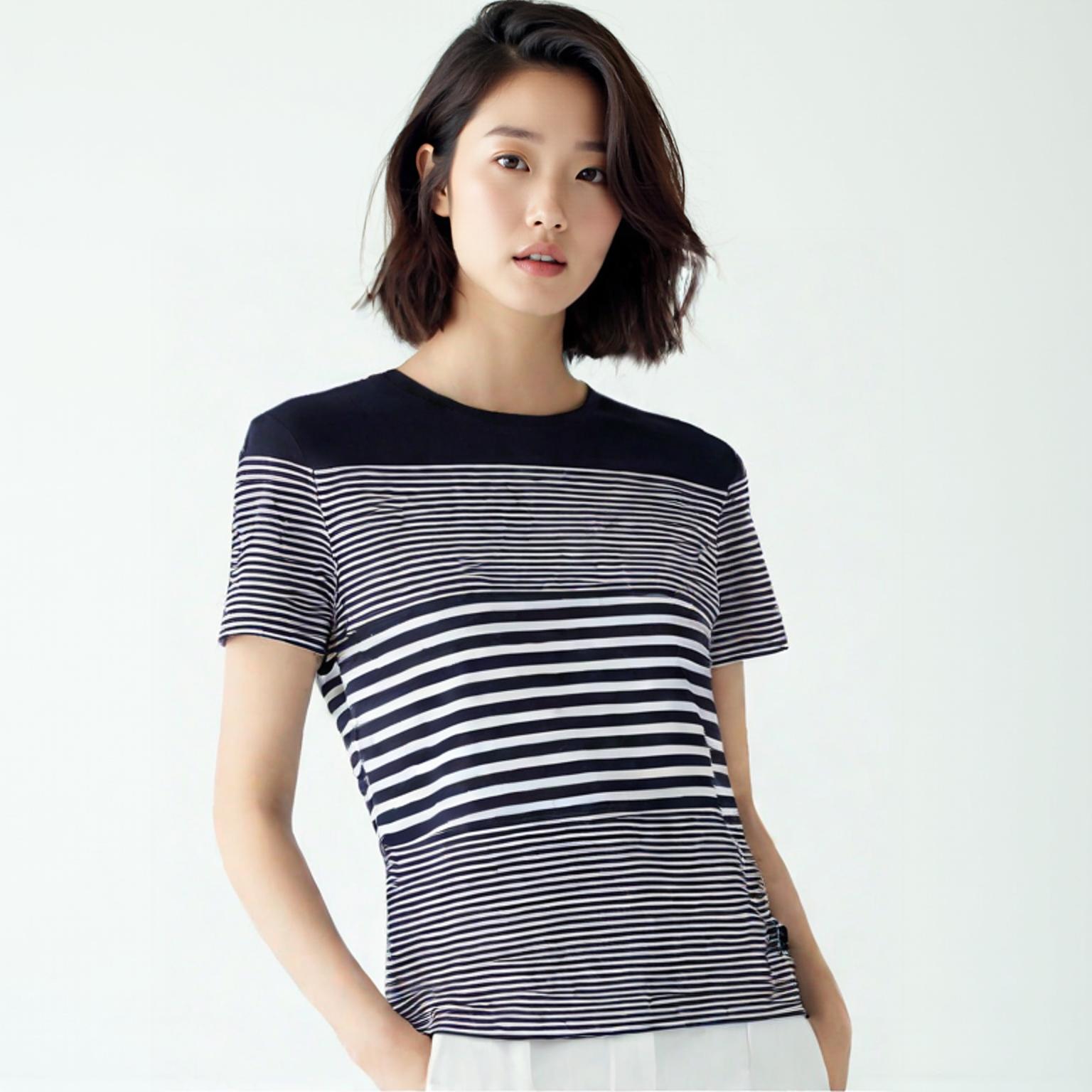 헤지스 반팔티셔츠