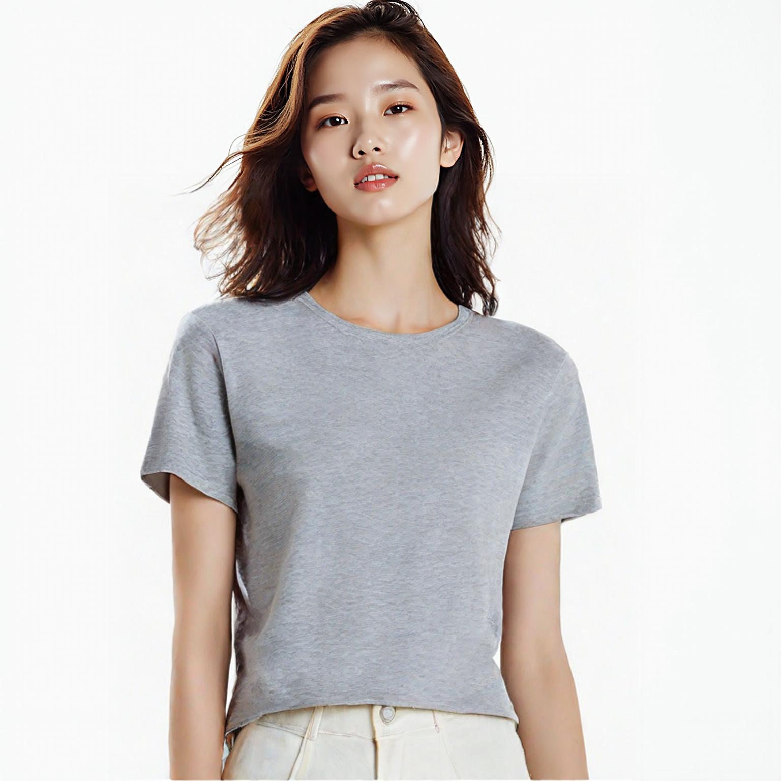 에잇세컨즈 반팔티셔츠