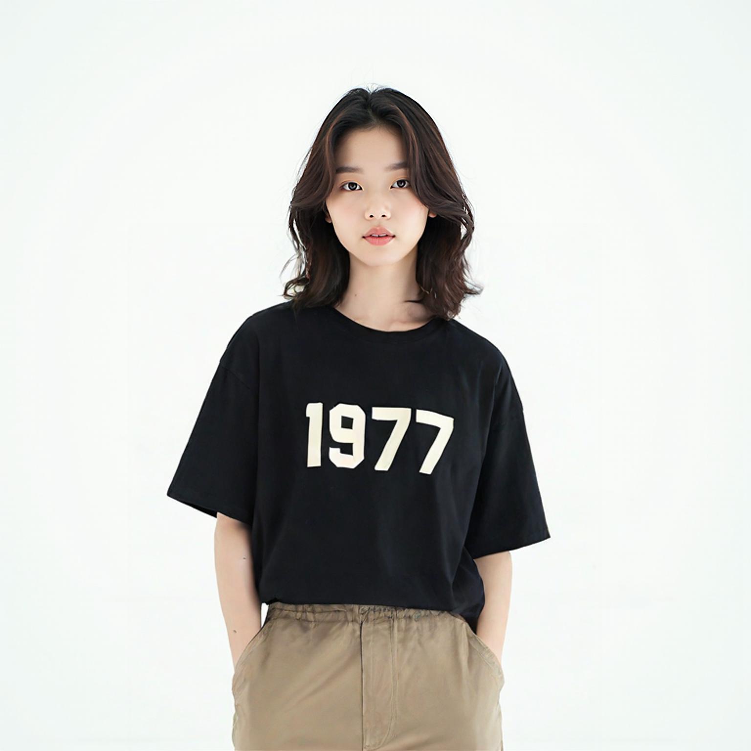 에센셜 반팔티셔츠