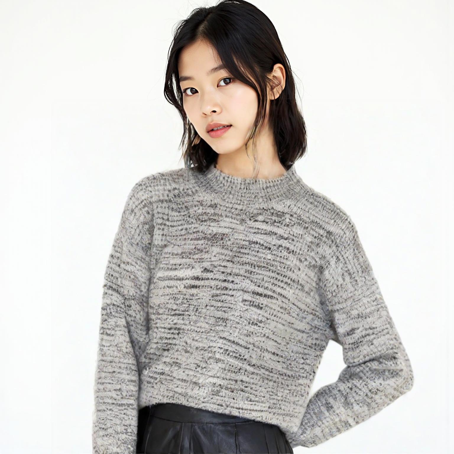 디케이엔와이 라운드니트