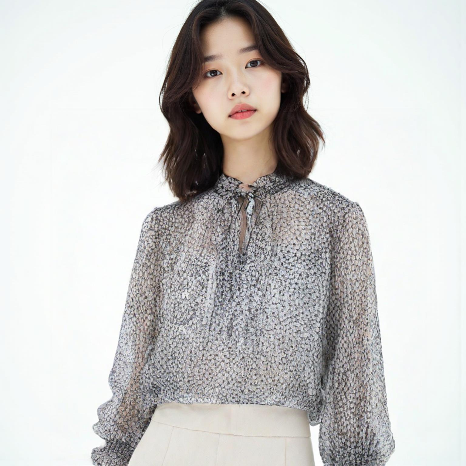 엠엔지 블라우스