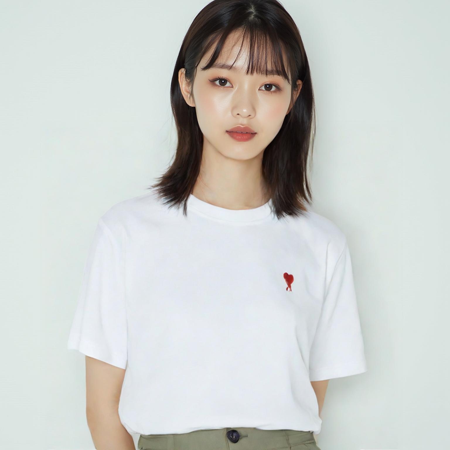 아미 반팔티셔츠
