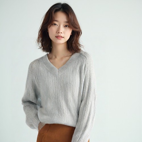 몽돌 브이넥니트
