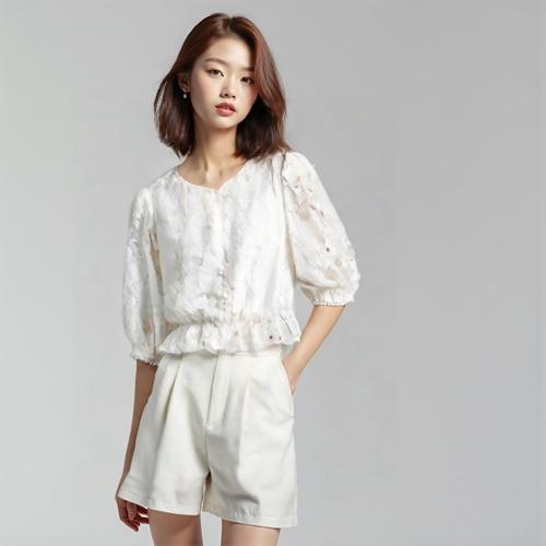 앤아더스토리즈 블라우스