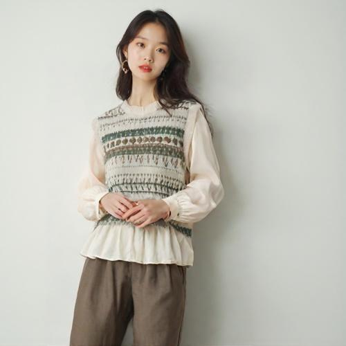 에잇세컨즈 블라우스