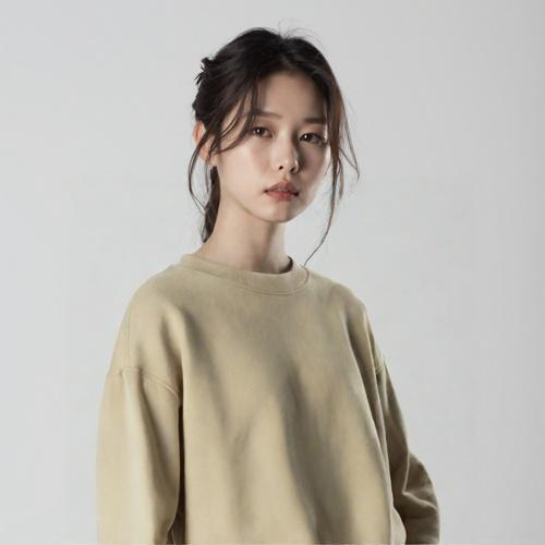 유니클로 맨투맨티