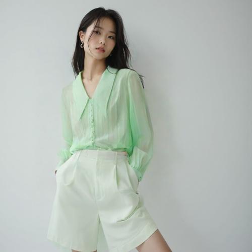 온앤온 블라우스