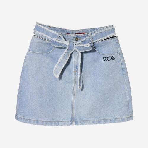 오이오이 바이 오아이오아이 미니스커트