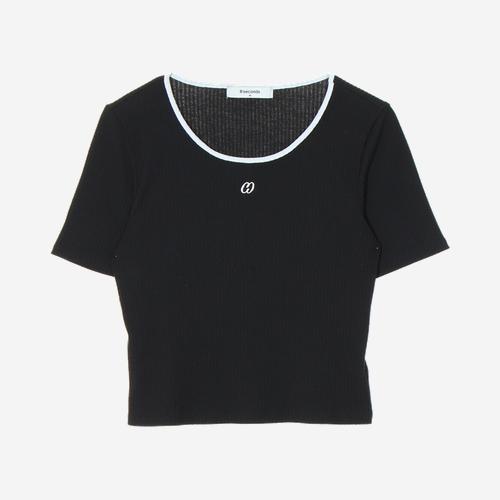 에잇세컨즈 반팔티셔츠