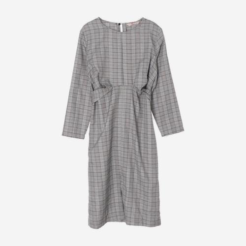 에잇세컨즈 미디원피스