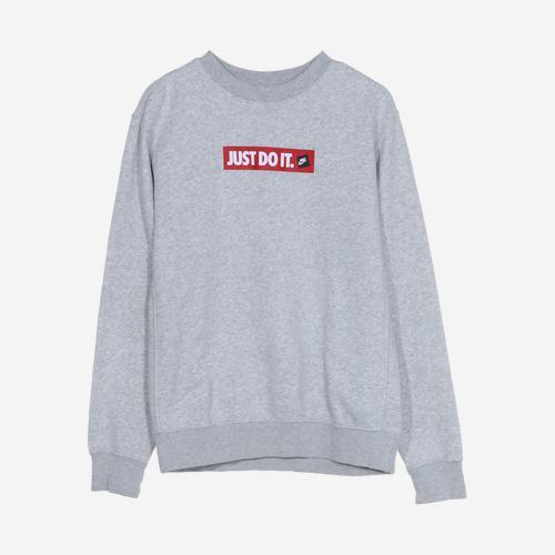 나이키 맨투맨티
