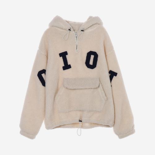 오이오이 바이 오아이오아이 하프집업