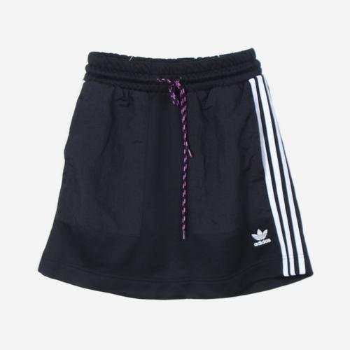아디다스 미니스커트