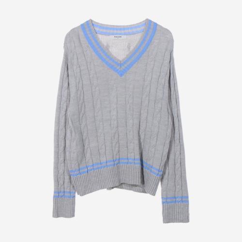 에잇세컨즈 브이넥니트