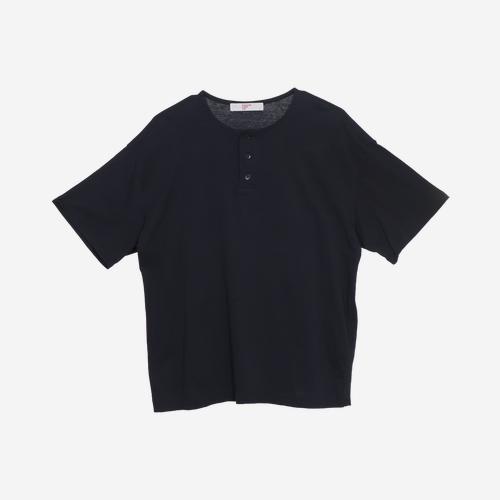 에잇세컨즈 반팔티셔츠