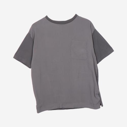 에잇세컨즈 반팔티셔츠