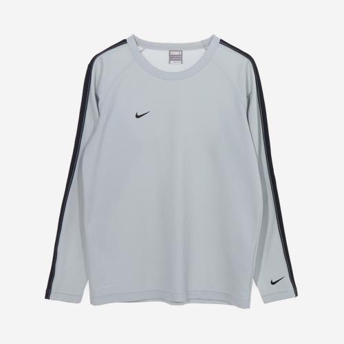 나이키 긴팔티셔츠
