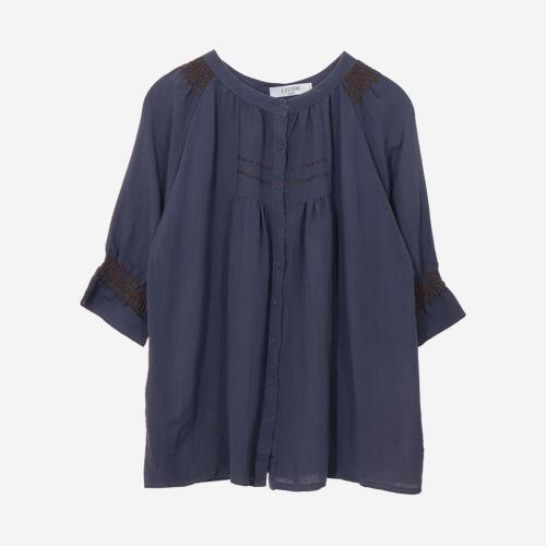 레코브 블라우스