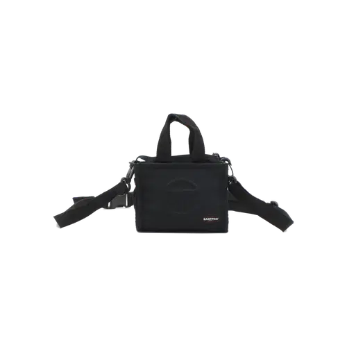 이스트팩 핸드백