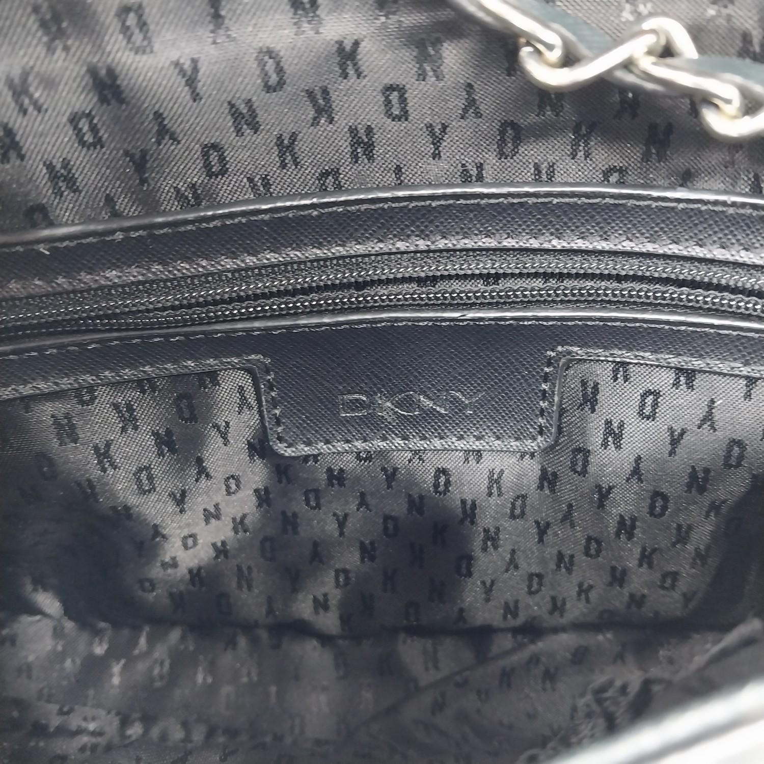 디케이엔와이 숄더백 3